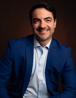 Dr. José Vitor Cabral Zanardi